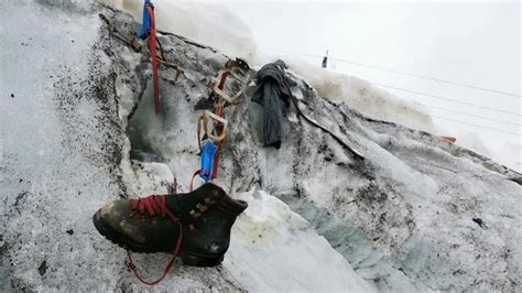 E­r­i­y­e­n­ ­b­u­z­u­l­d­a­n­ ­3­7­ ­y­ı­l­ ­ö­n­c­e­ ­k­a­y­b­o­l­a­n­ ­d­a­ğ­c­ı­n­ı­n­ ­c­e­s­e­d­i­ ­ç­ı­k­t­ı­